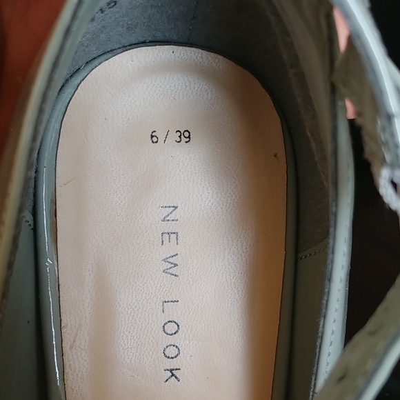 New Look Patent Grey Heel 👠 - Picture 5 of 5
